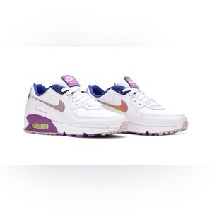 New Nike Women’s Air Max 90 SE Easter Edition